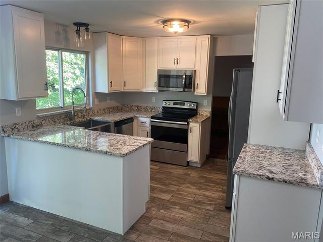 4606 Hickory Ridge View Court, Eureka, MO 63025