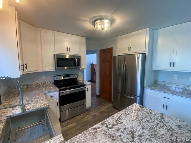 4606 Hickory Ridge View Court, Eureka, MO 63025