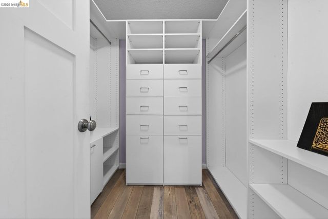 1368 Ridgecrest Rd, Pinole, CA 94564