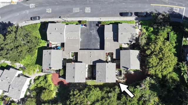 1368 Ridgecrest Rd, Pinole, CA 94564
