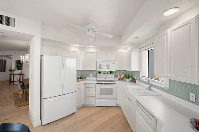 1170 SW GULF BOULEVARD 1105, Clearwater Beach, FL 33767