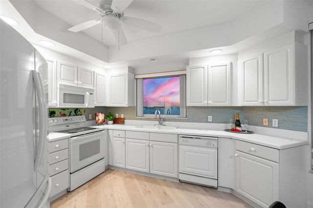 1170 SW GULF BOULEVARD 1105, Clearwater Beach, FL 33767