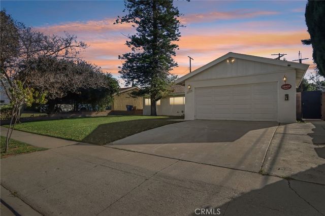 16428 Halsted Street, North Hills, CA 91343