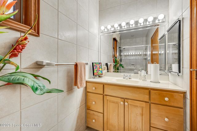 3706 Secluded Oak Court, Melbourne, FL 32934