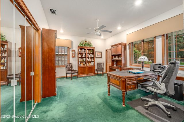 3706 Secluded Oak Court, Melbourne, FL 32934