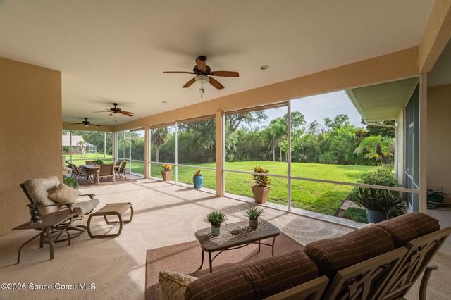 3706 Secluded Oak Court, Melbourne, FL 32934