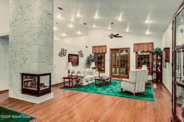 3706 Secluded Oak Court, Melbourne, FL 32934