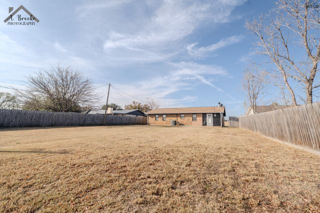 4839 CYPRESS AVENUE, Wichita Falls, TX 76310