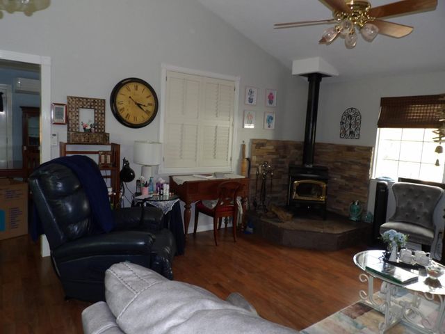 8510 Ormes Ct, Valley Springs, CA 95252