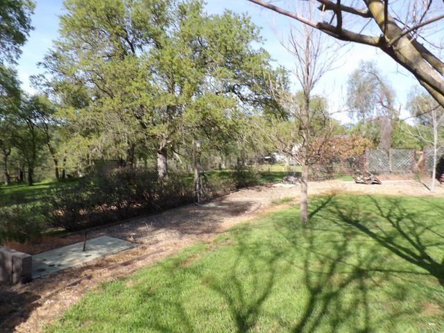 8510 Ormes Ct, Valley Springs, CA 95252