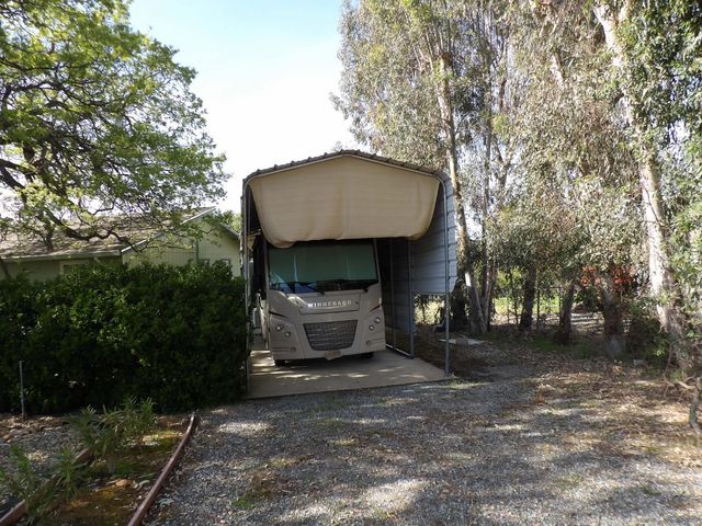 8510 Ormes Ct, Valley Springs, CA 95252