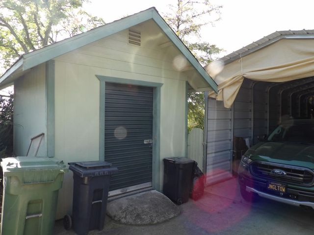 8510 Ormes Ct, Valley Springs, CA 95252