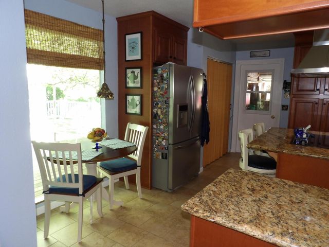 8510 Ormes Ct, Valley Springs, CA 95252