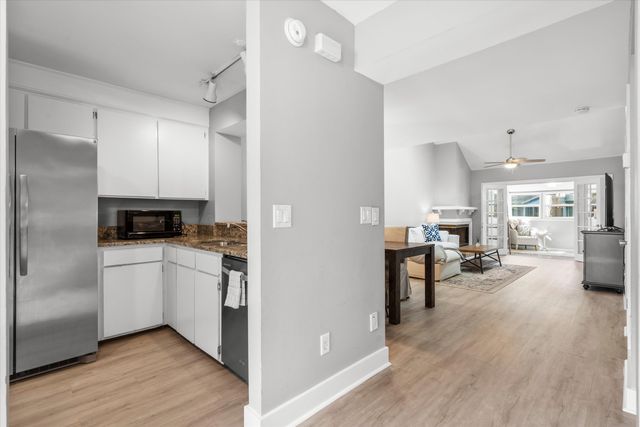 1137 Hidden Cove Drive 39, Mount Pleasant, SC 29464