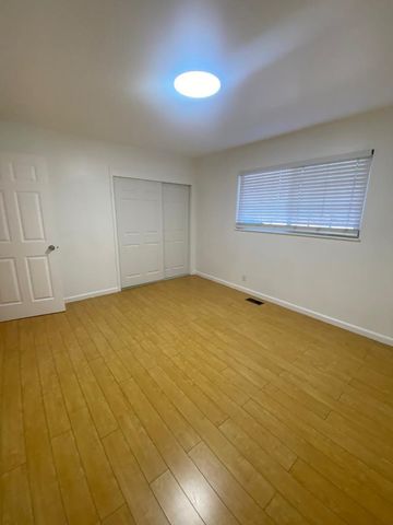 3859 High St, Oakland, CA 94619