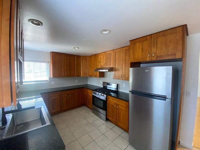 3859 High St, Oakland, CA 94619