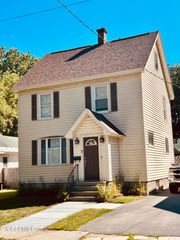 7 Saratoga Boulevard, Gloversville, NY 12078