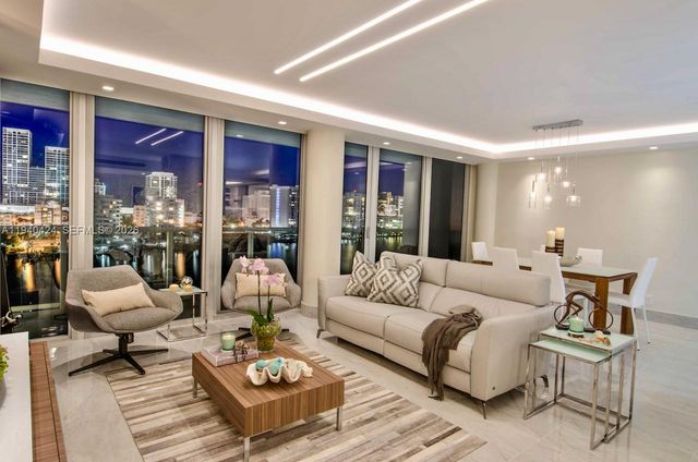 900 Bay Dr 822, Miami Beach, FL 33141