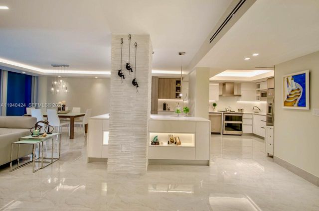 900 Bay Dr 822, Miami Beach, FL 33141