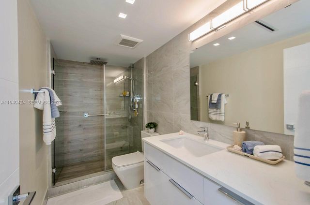 900 Bay Dr 822, Miami Beach, FL 33141