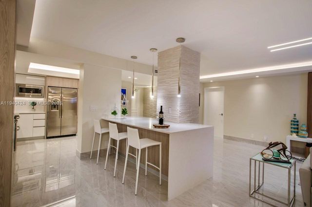 900 Bay Dr 822, Miami Beach, FL 33141