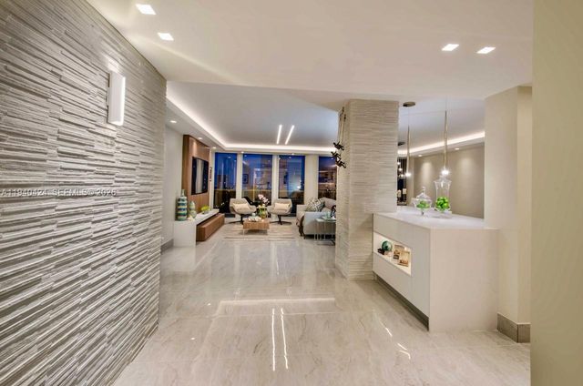 900 Bay Dr 822, Miami Beach, FL 33141