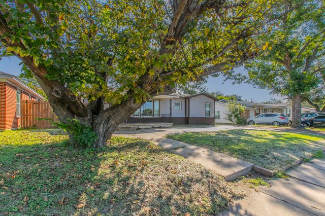 1029 N New Road, Waco, TX 76710