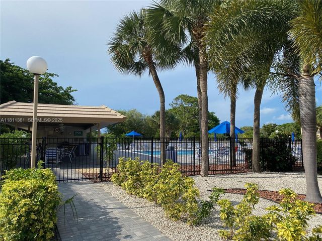 1902 Bermuda Circle G3, Coconut Creek, FL 33066