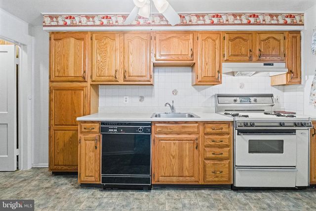 618 UMBRA ST, Baltimore, MD 21224