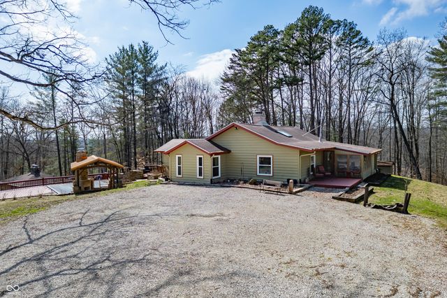 4709 Bear Creek Church Road, Morgantown, IN 46160