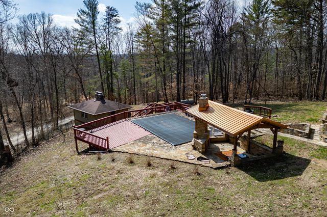 4709 Bear Creek Church Road, Morgantown, IN 46160