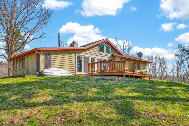 4709 Bear Creek Church Road, Morgantown, IN 46160