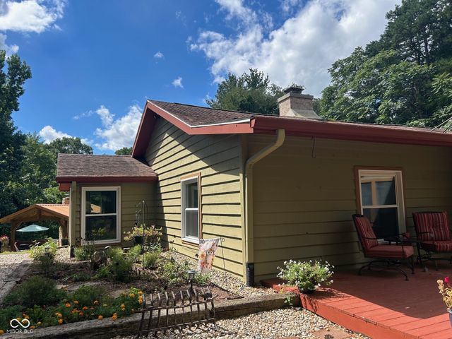 4709 Bear Creek Church Road, Morgantown, IN 46160