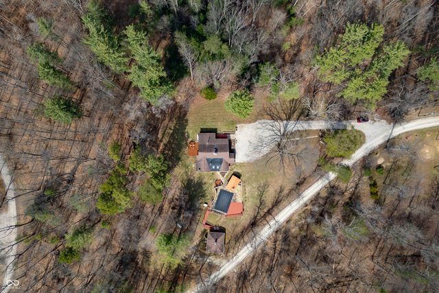 4709 Bear Creek Church Road, Morgantown, IN 46160