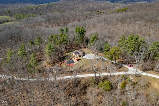 4709 Bear Creek Church Road, Morgantown, IN 46160