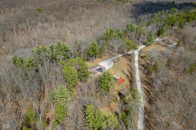 4709 Bear Creek Church Road, Morgantown, IN 46160