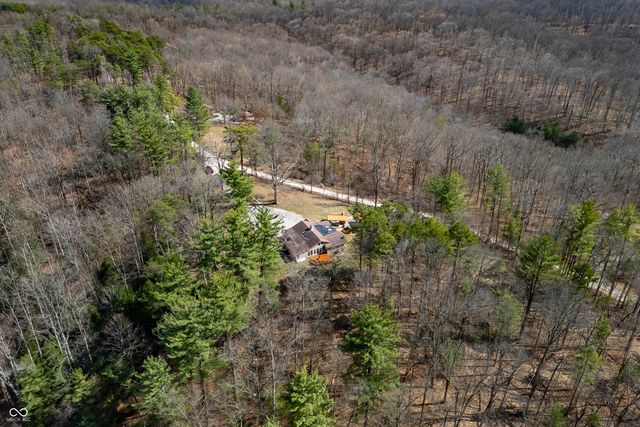 4709 Bear Creek Church Road, Morgantown, IN 46160