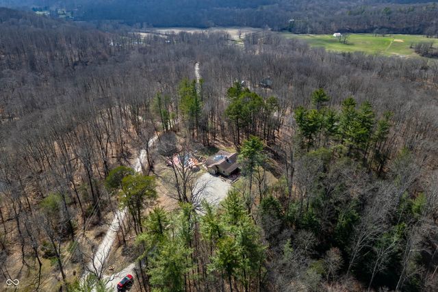 4709 Bear Creek Church Road, Morgantown, IN 46160