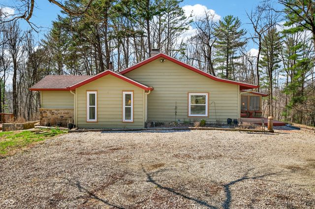 4709 Bear Creek Church Road, Morgantown, IN 46160