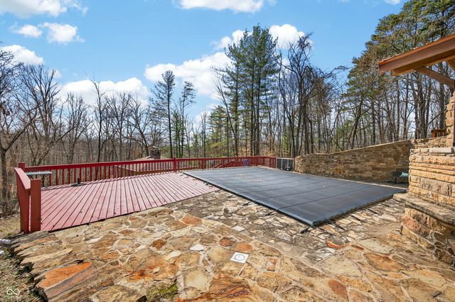 4709 Bear Creek Church Road, Morgantown, IN 46160