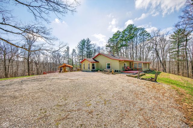 4709 Bear Creek Church Road, Morgantown, IN 46160