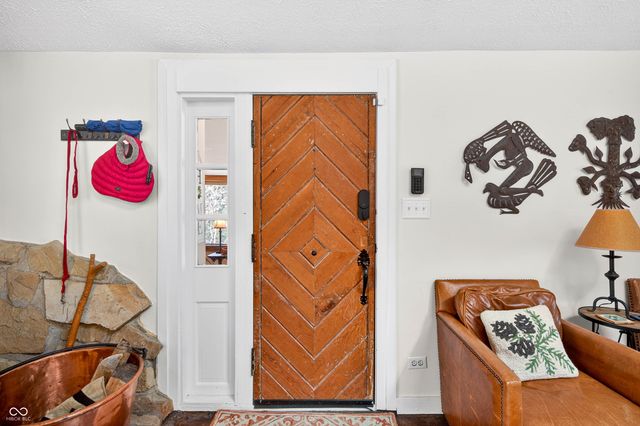 4709 Bear Creek Church Road, Morgantown, IN 46160