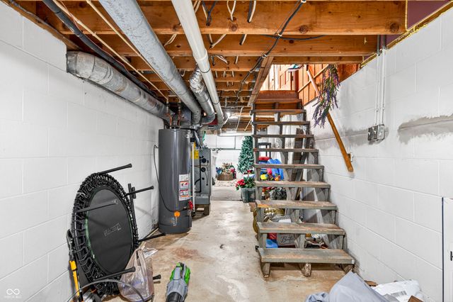 4709 Bear Creek Church Road, Morgantown, IN 46160