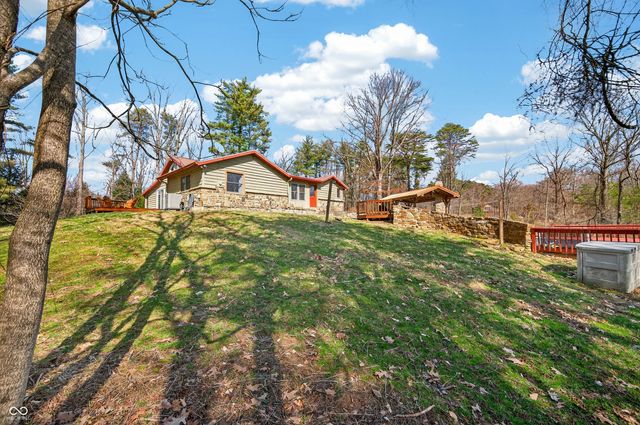 4709 Bear Creek Church Road, Morgantown, IN 46160