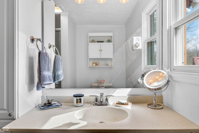 4709 Bear Creek Church Road, Morgantown, IN 46160