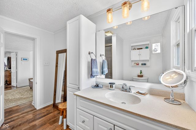 4709 Bear Creek Church Road, Morgantown, IN 46160