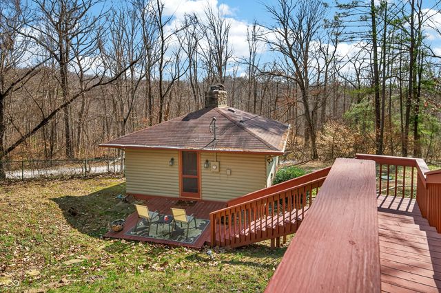 4709 Bear Creek Church Road, Morgantown, IN 46160