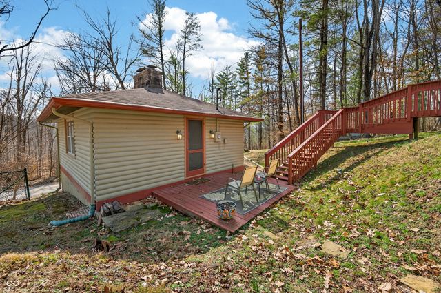 4709 Bear Creek Church Road, Morgantown, IN 46160