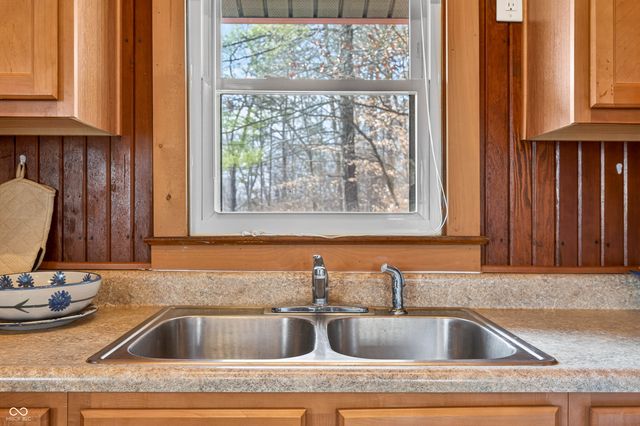 4709 Bear Creek Church Road, Morgantown, IN 46160