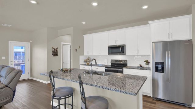 1850 Settlers Glen DR 1303, Round Rock, TX 78665